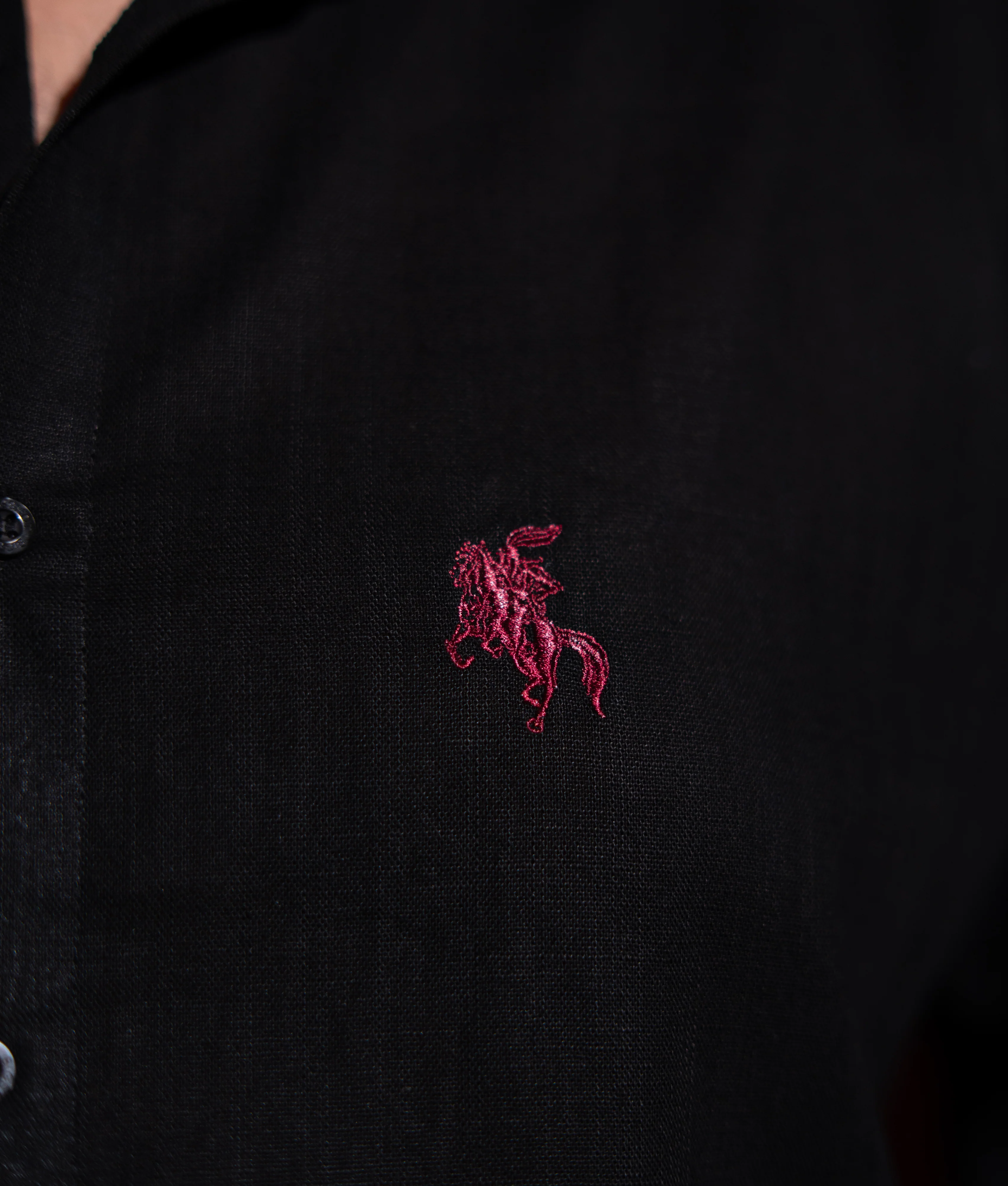 Old Money Ban Collar Linen Shirt - Black - Image 3